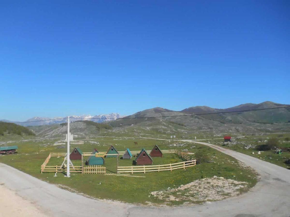 Etno Selo - Guest House Etno Village - Trsa بلوزين المظهر الخارجي الصورة