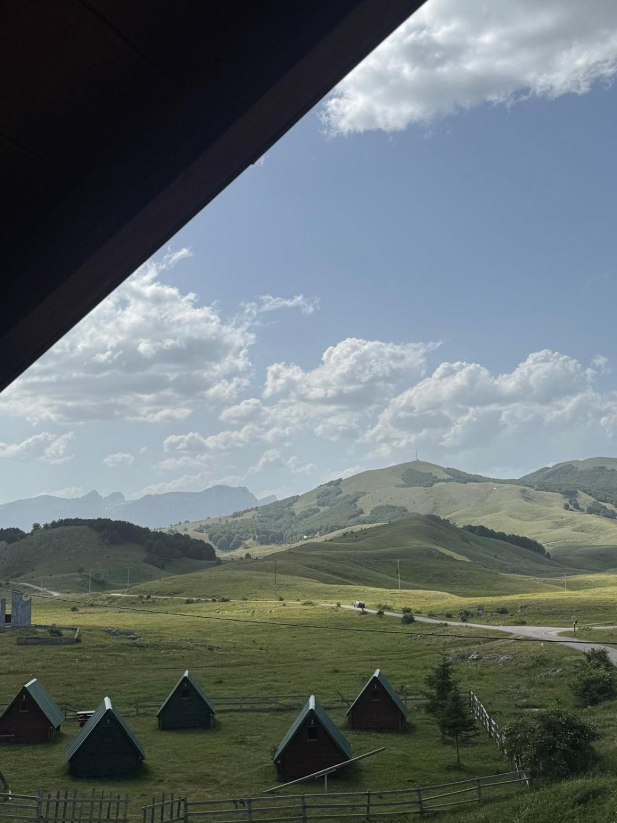 Etno Selo - Guest House Etno Village - Trsa بلوزين المظهر الخارجي الصورة